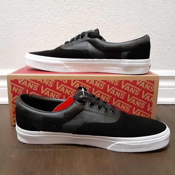 Vans - Picture 4 of 4